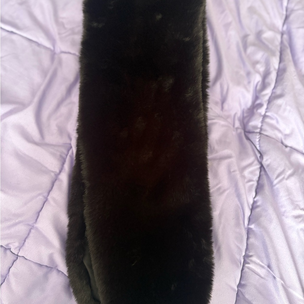 Black  Fur Scarf NEW - Picture 16 of 16